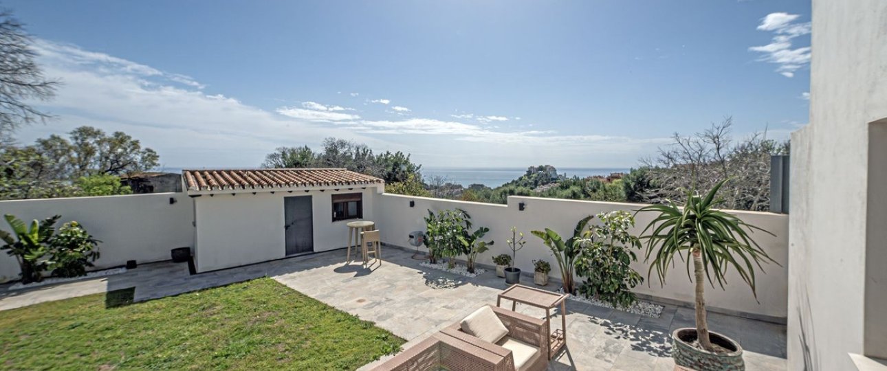 Resale - Villa - Benalmadena - Benalmadena Pueblo