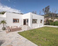 Resale - Villa - Benalmadena - Benalmadena Pueblo