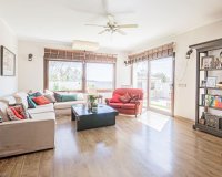 Resale - Villa - Benalmadena - Benalmadena Pueblo
