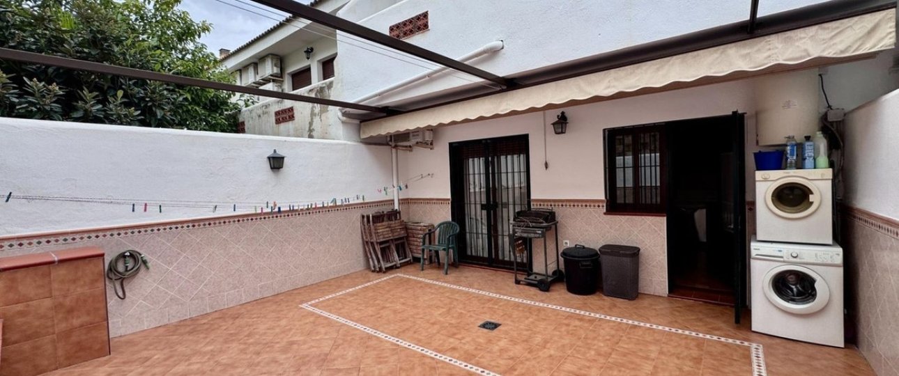 Resale - Villa - Benalmadena - Benalmadena Pueblo