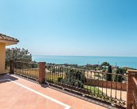 Resale - Villa - Benalmadena - La Capellania