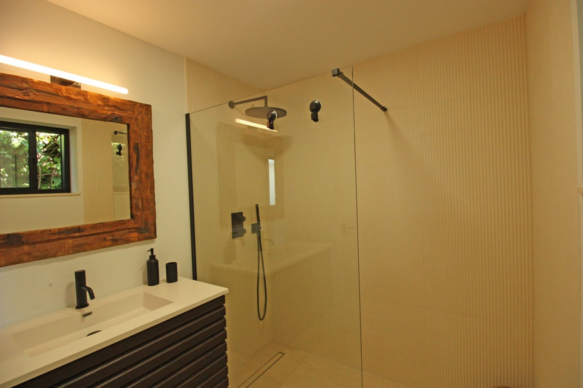 Resale - Villa - Benalmadena - La Capellania