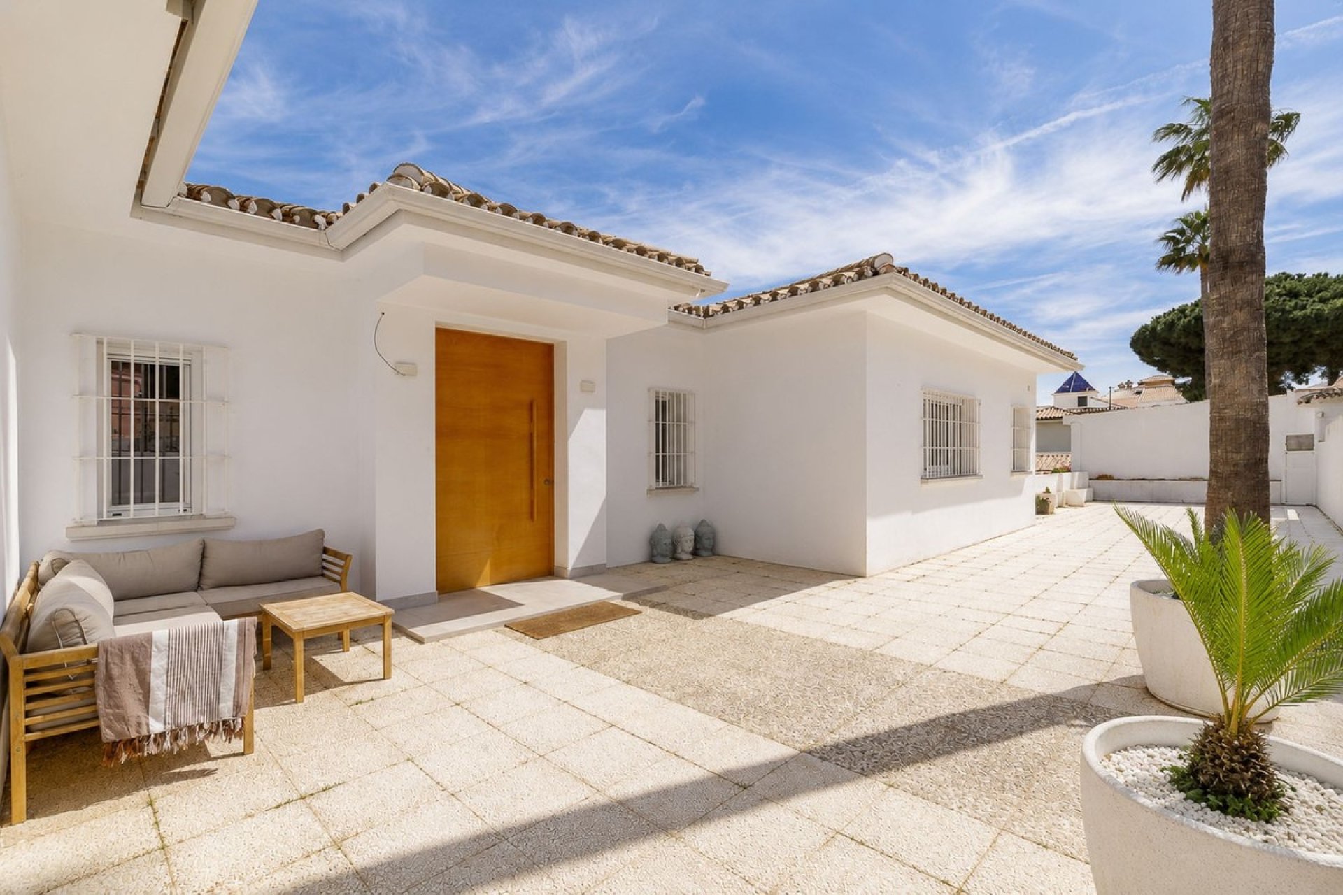 Resale - Villa - Benalmadena - Torrequebrada
