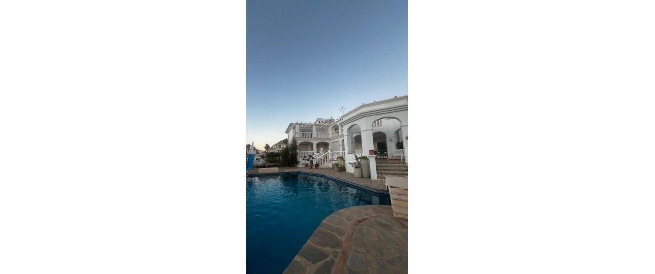 Resale - Villa - Benalmadena - Torrequebrada