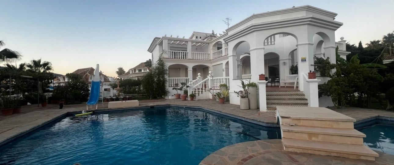Resale - Villa - Benalmadena - Torrequebrada
