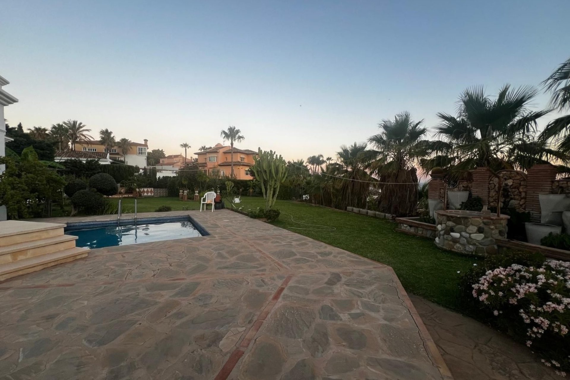 Resale - Villa - Benalmadena - Torrequebrada