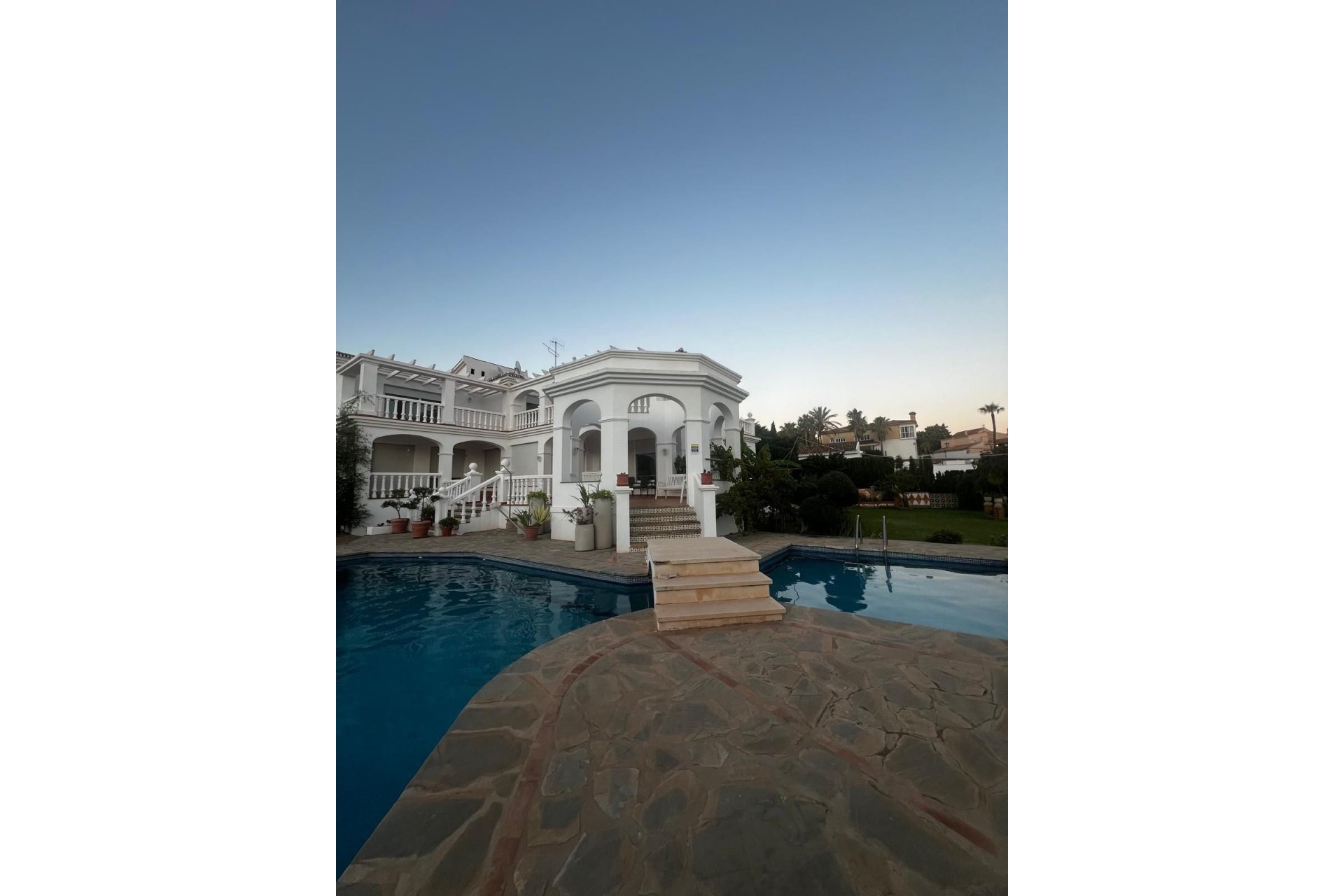Resale - Villa - Benalmadena - Torrequebrada