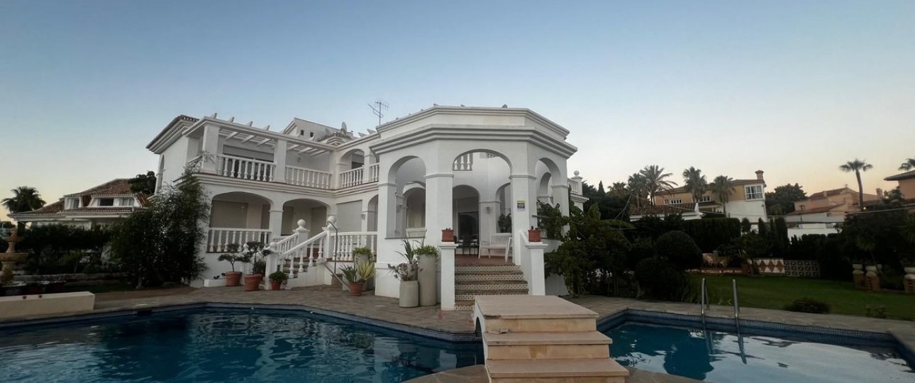 Resale - Villa - Benalmadena - Torrequebrada