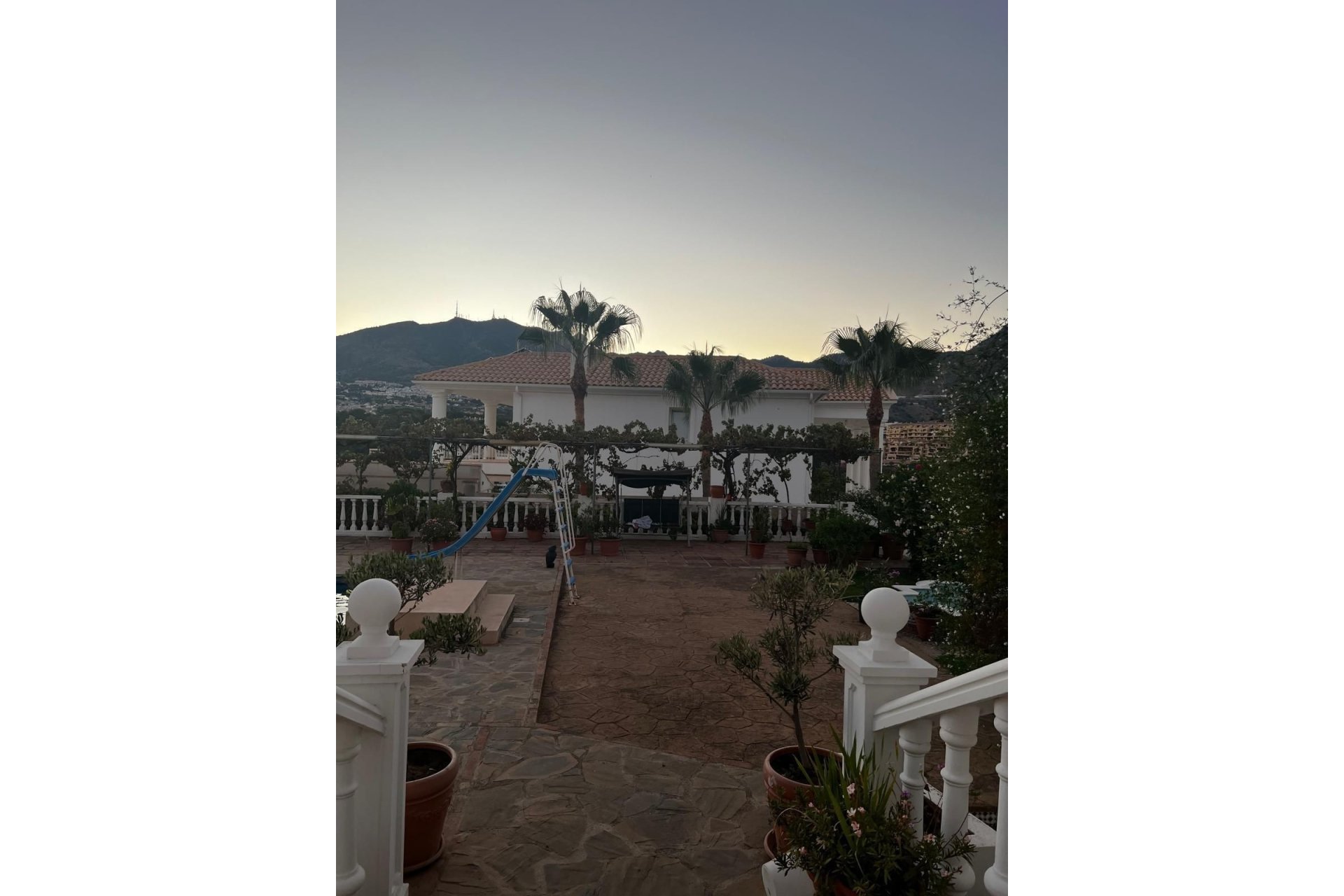 Resale - Villa - Benalmadena - Torrequebrada