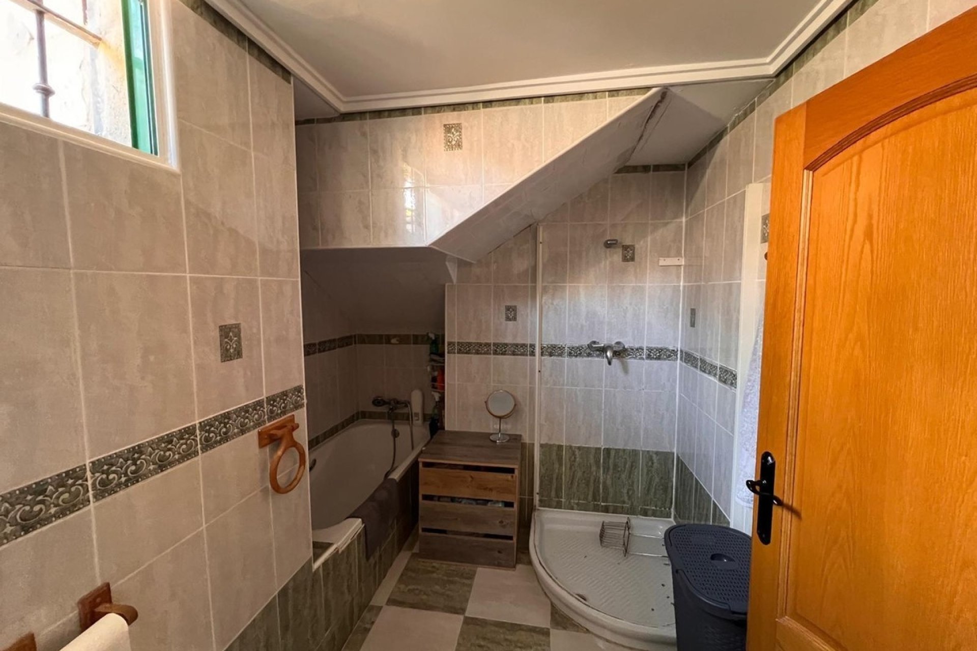 Resale - Villa - Benidorm - Benidorm Centro