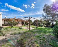 Resale - Villa - Benidorm - Benidorm Centro