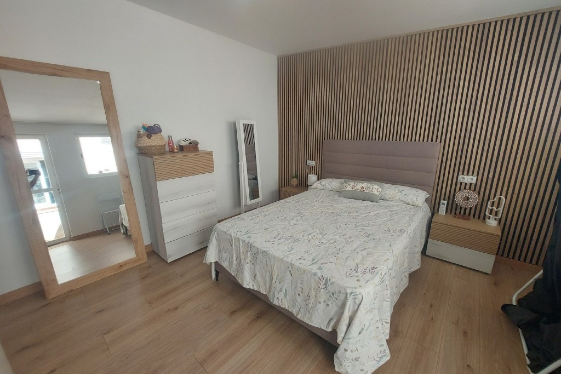 Resale - Villa - Benidorm - Benidorm Centro