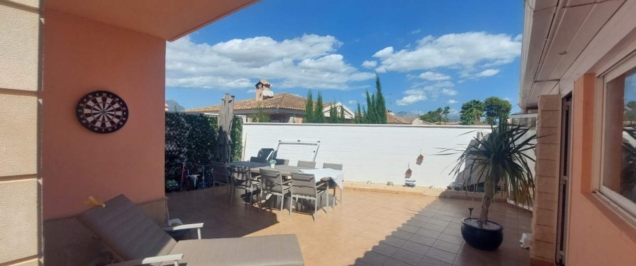 Resale - Villa - Benidorm - Benidorm Centro