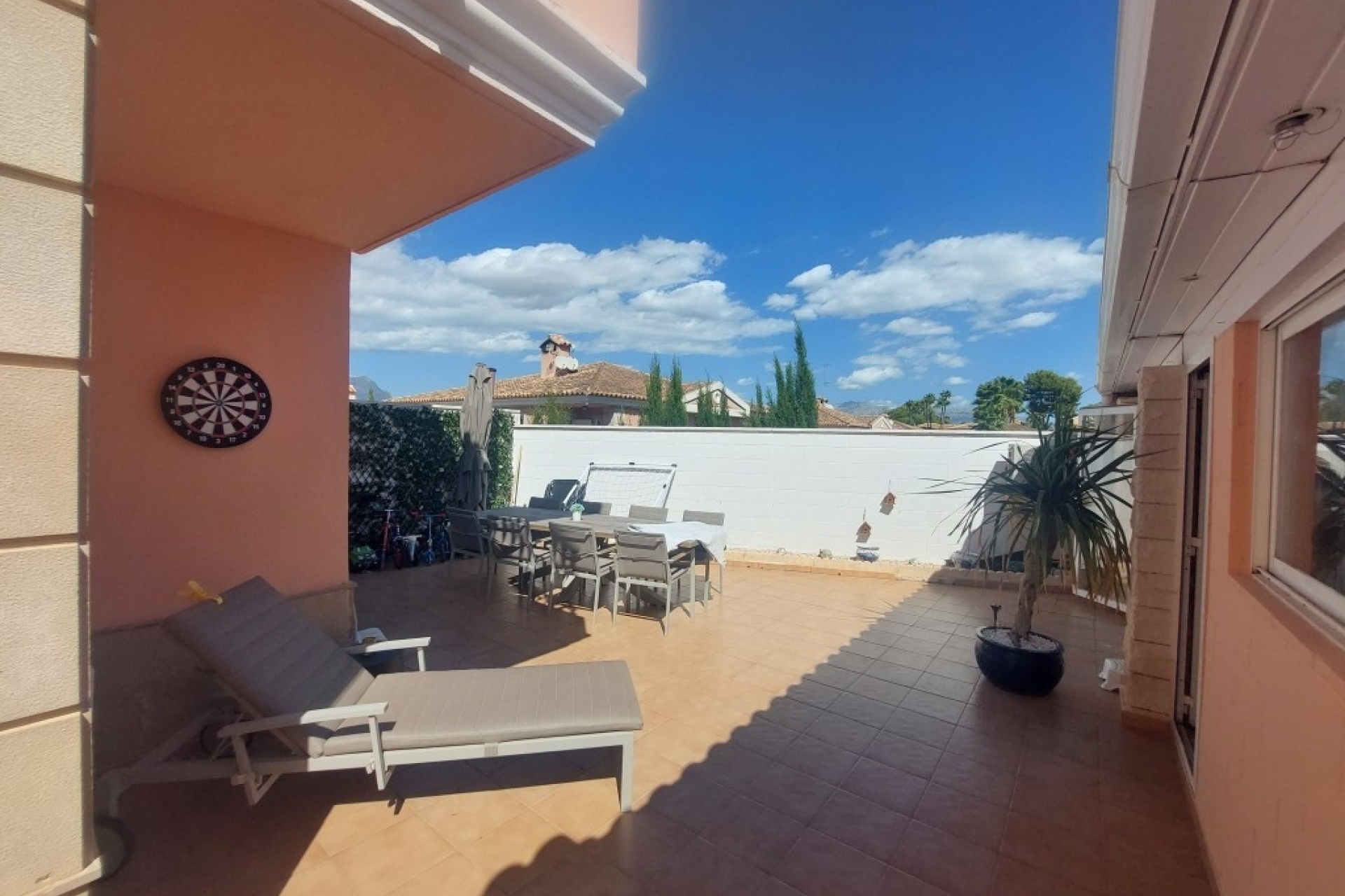 Resale - Villa - Benidorm - Benidorm Centro