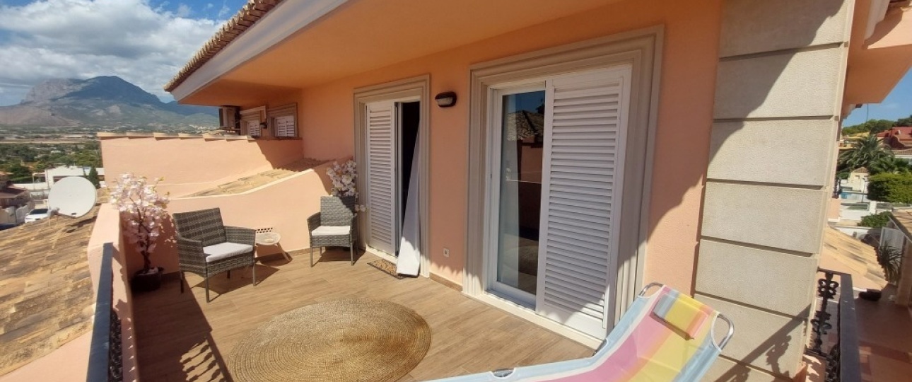 Resale - Villa - Benidorm - Benidorm Centro