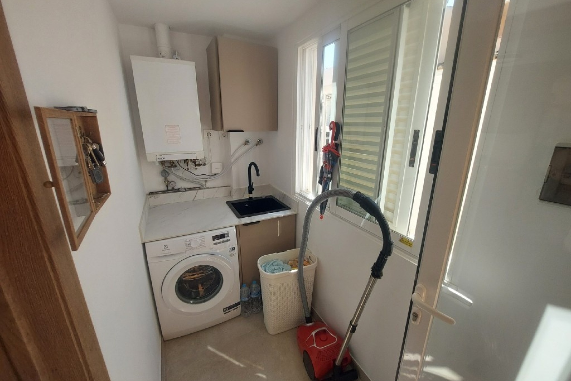 Resale - Villa - Benidorm - Benidorm Centro