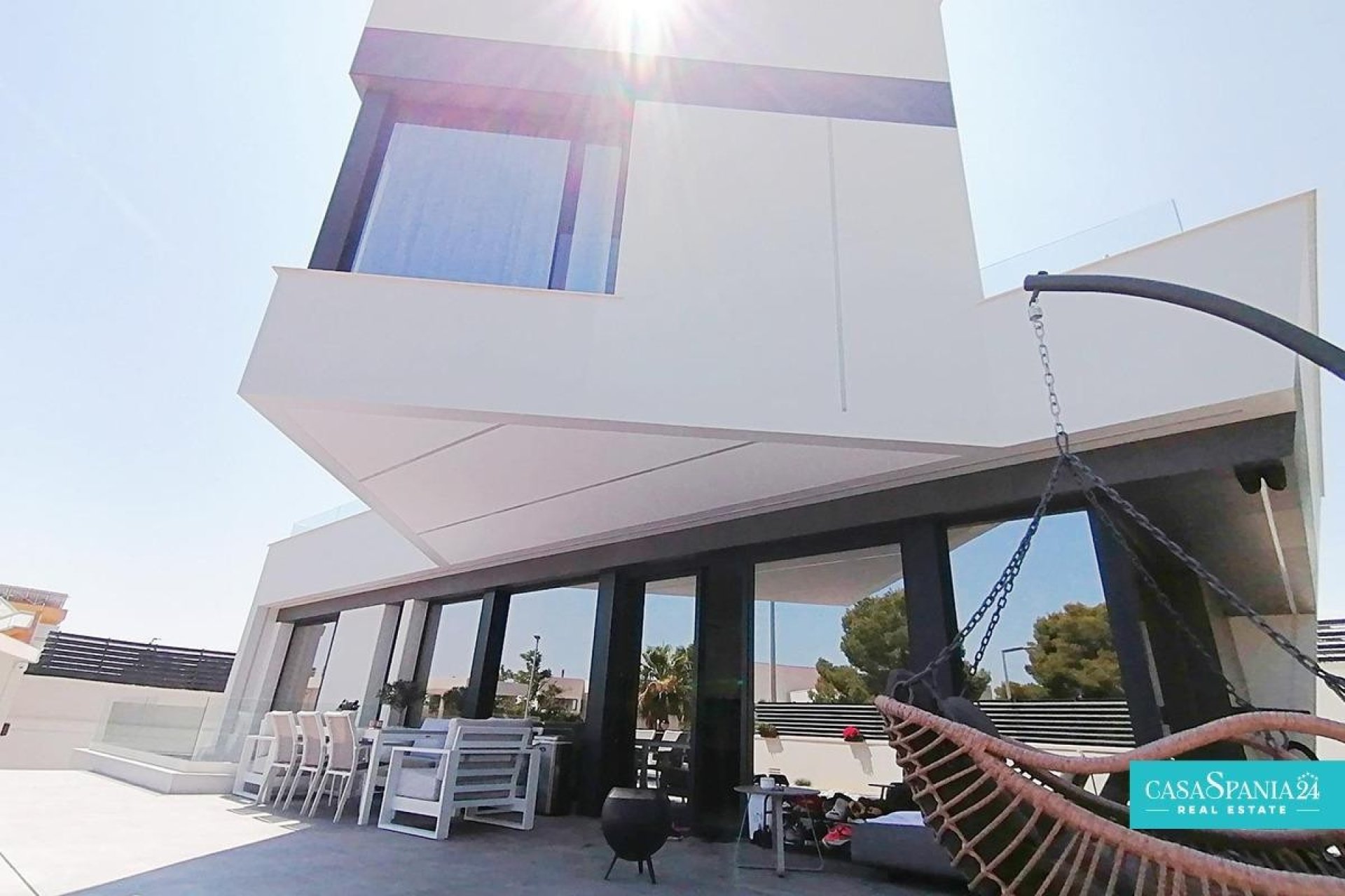 Resale - Villa - Benidorm - Benidorm Centro