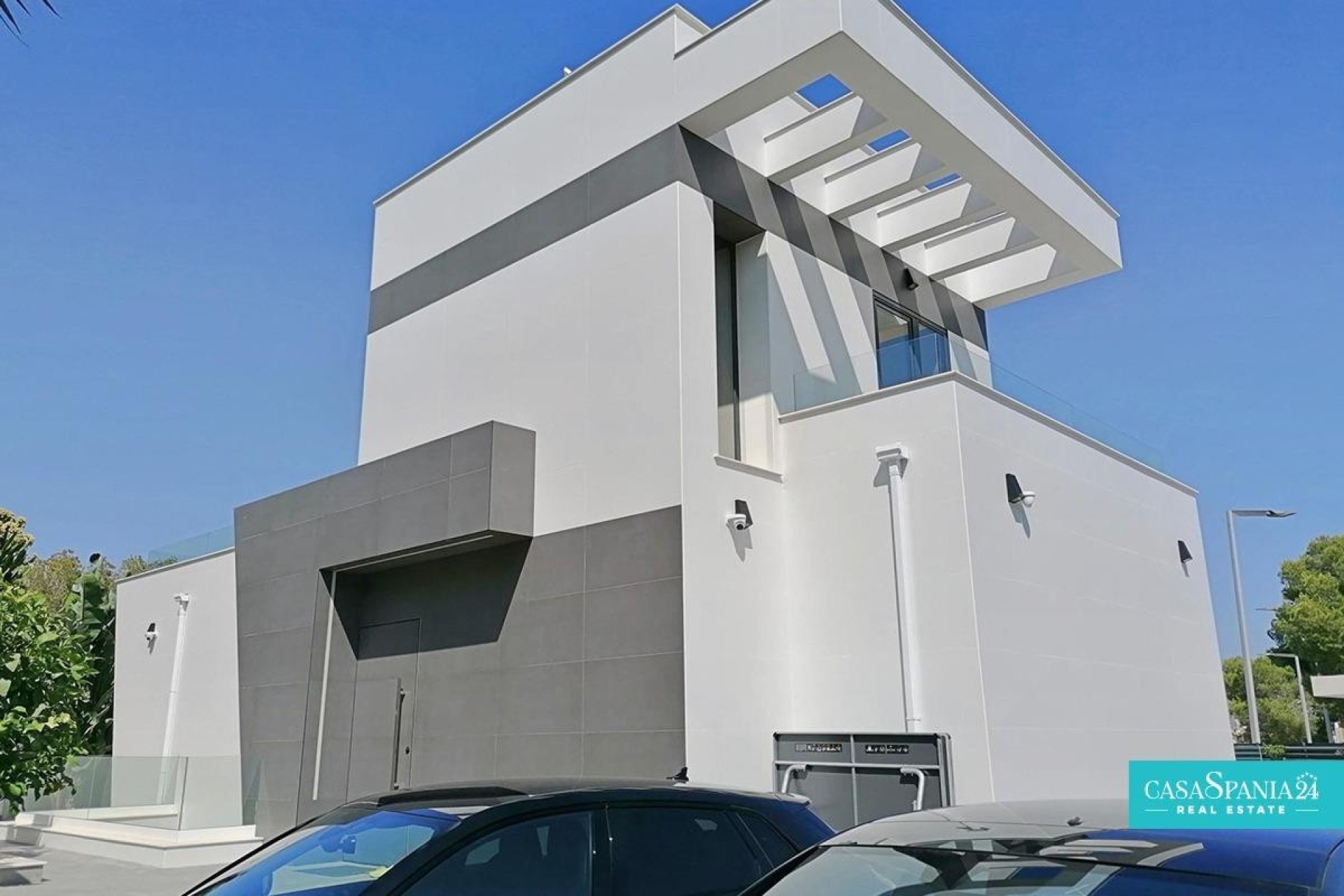 Resale - Villa - Benidorm - Benidorm Centro