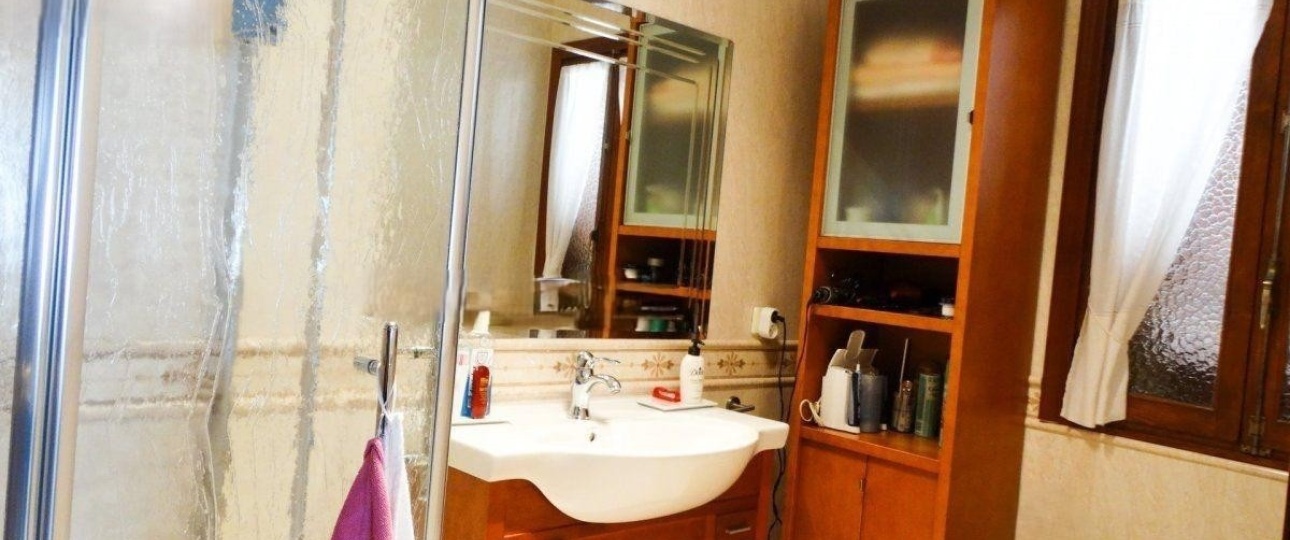 Resale - Villa - Benidorm - Benidorm Centro