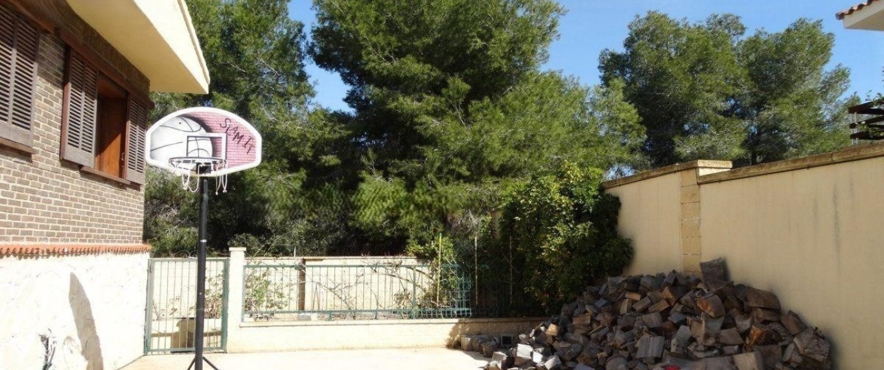 Resale - Villa - Benidorm - Benidorm Centro