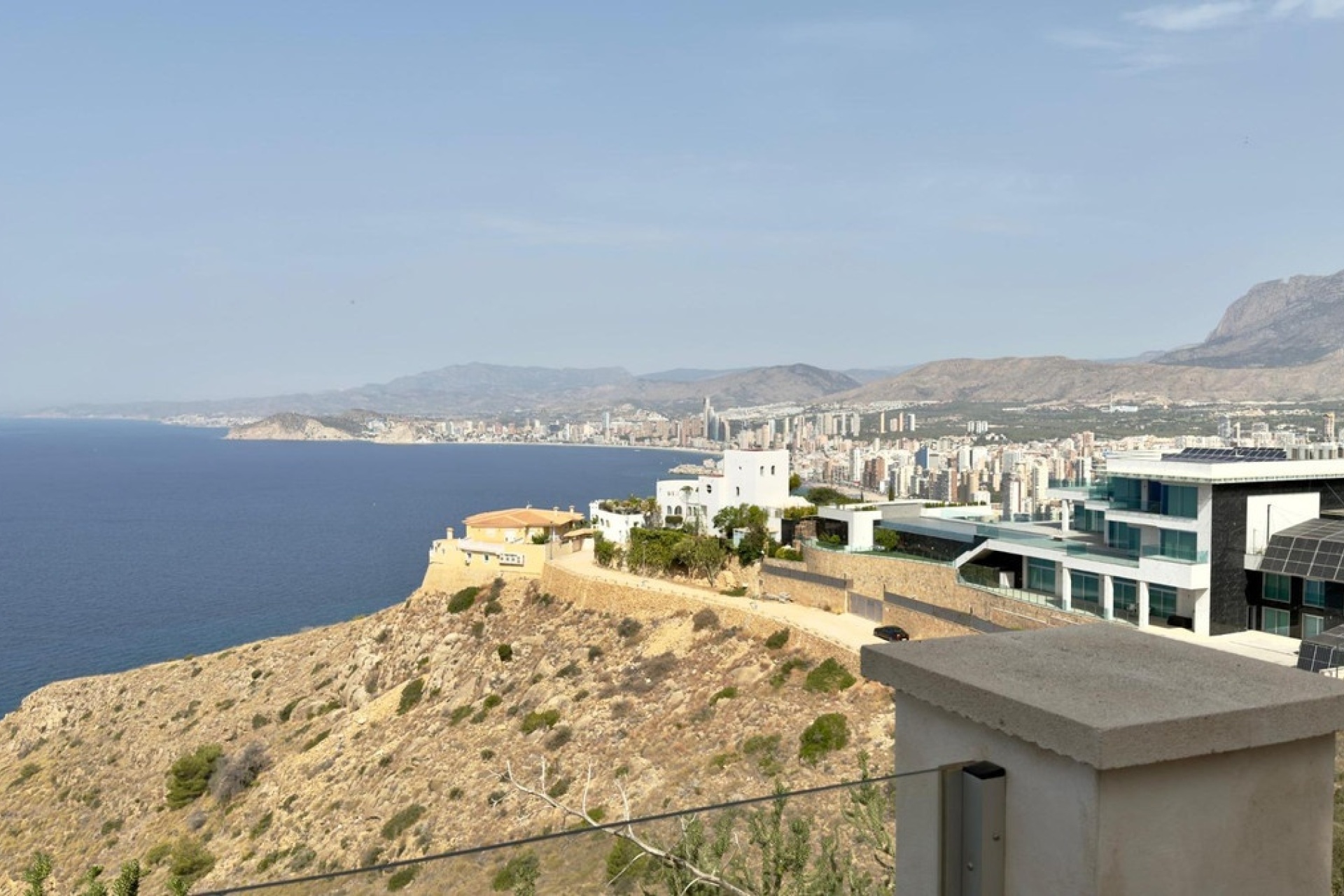 Resale - Villa - Benidorm - Benidorm Centro