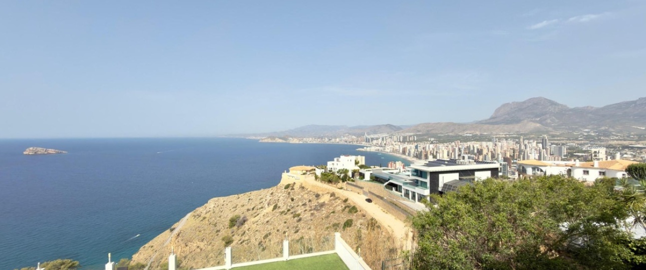 Resale - Villa - Benidorm - Benidorm Centro