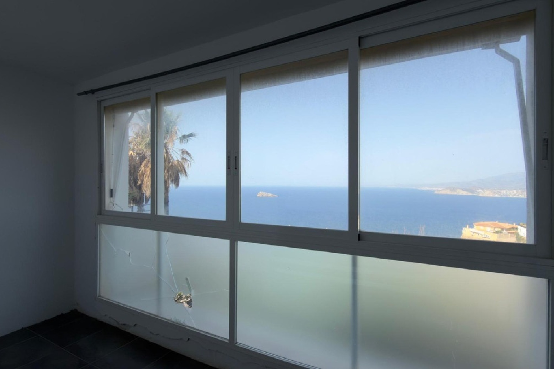 Resale - Villa - Benidorm - Benidorm Centro