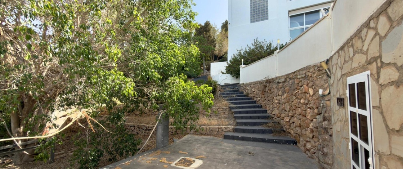 Resale - Villa - Benidorm - Benidorm Centro