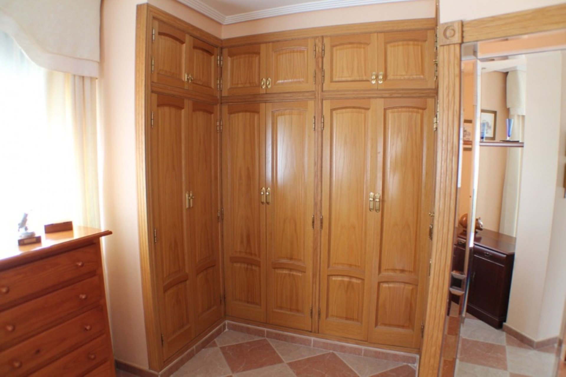 Resale - Villa - Benidorm - Benidorm Centro