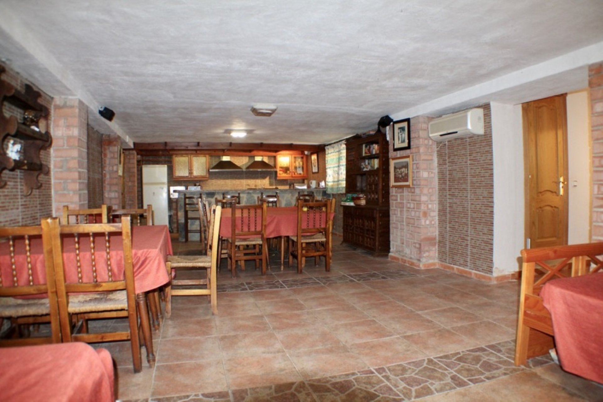 Resale - Villa - Benidorm - Benidorm Centro