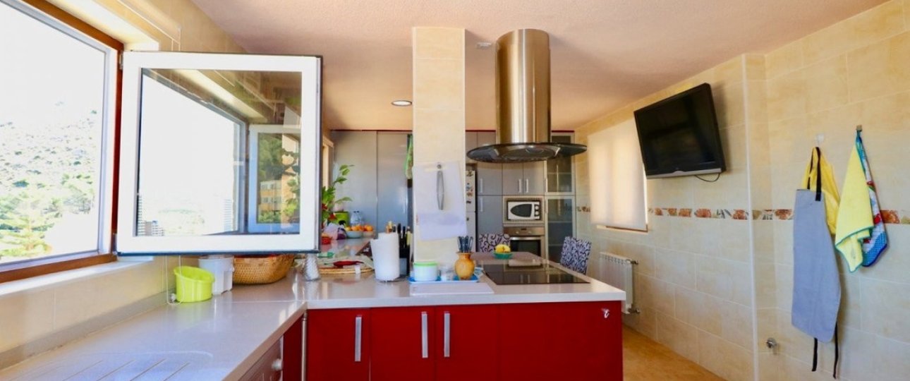 Resale - Villa - Benidorm - Benidorm Centro