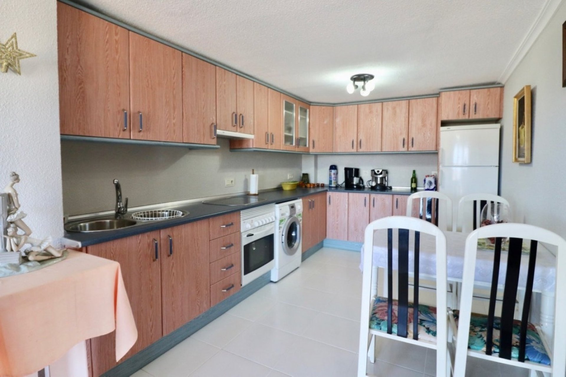 Resale - Villa - Benidorm - Benidorm Centro