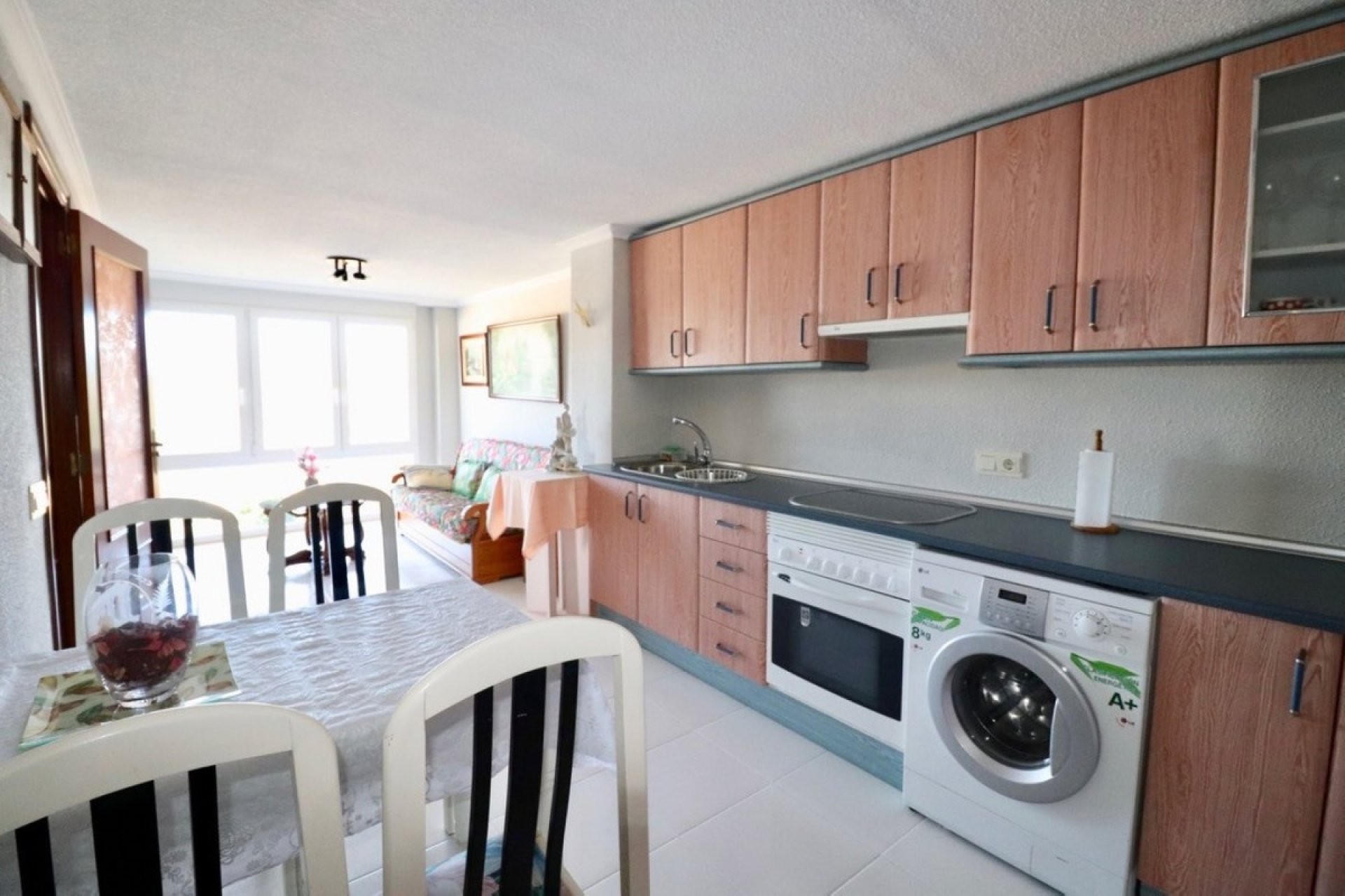 Resale - Villa - Benidorm - Benidorm Centro