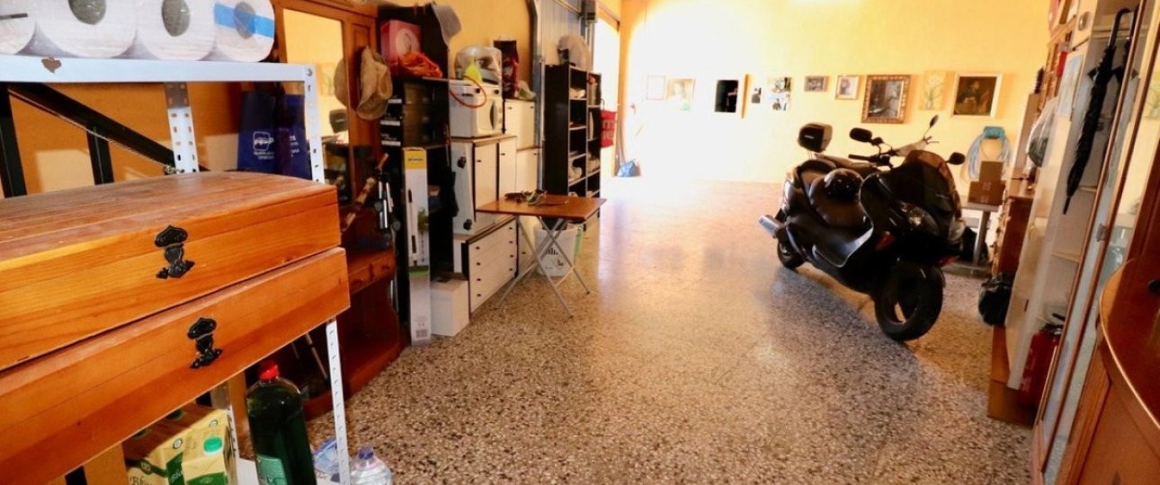 Resale - Villa - Benidorm - Benidorm Centro