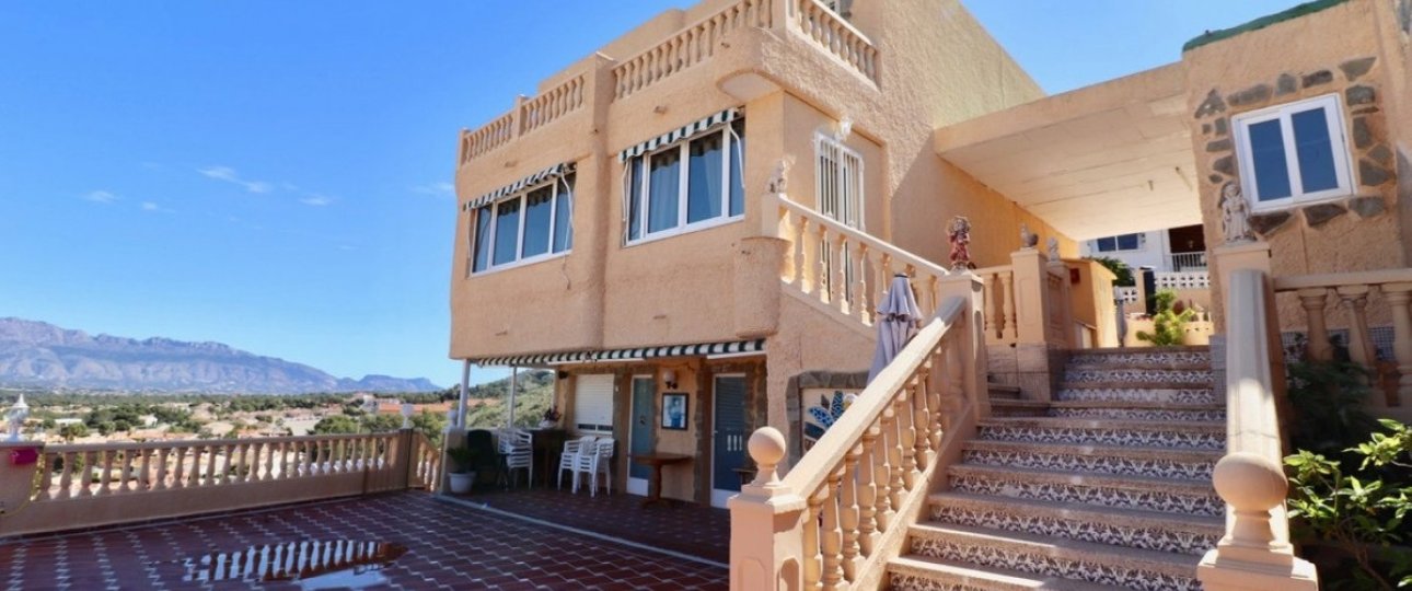 Resale - Villa - Benidorm - Benidorm Centro