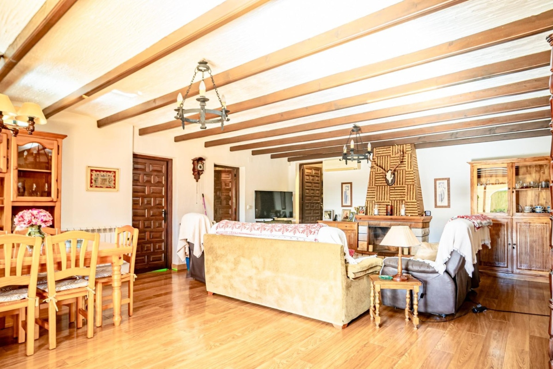 Resale - Villa - Benidorm - Benidorm Centro