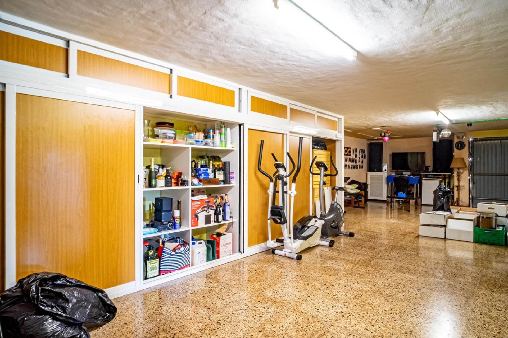 Resale - Villa - Benidorm - Benidorm Centro