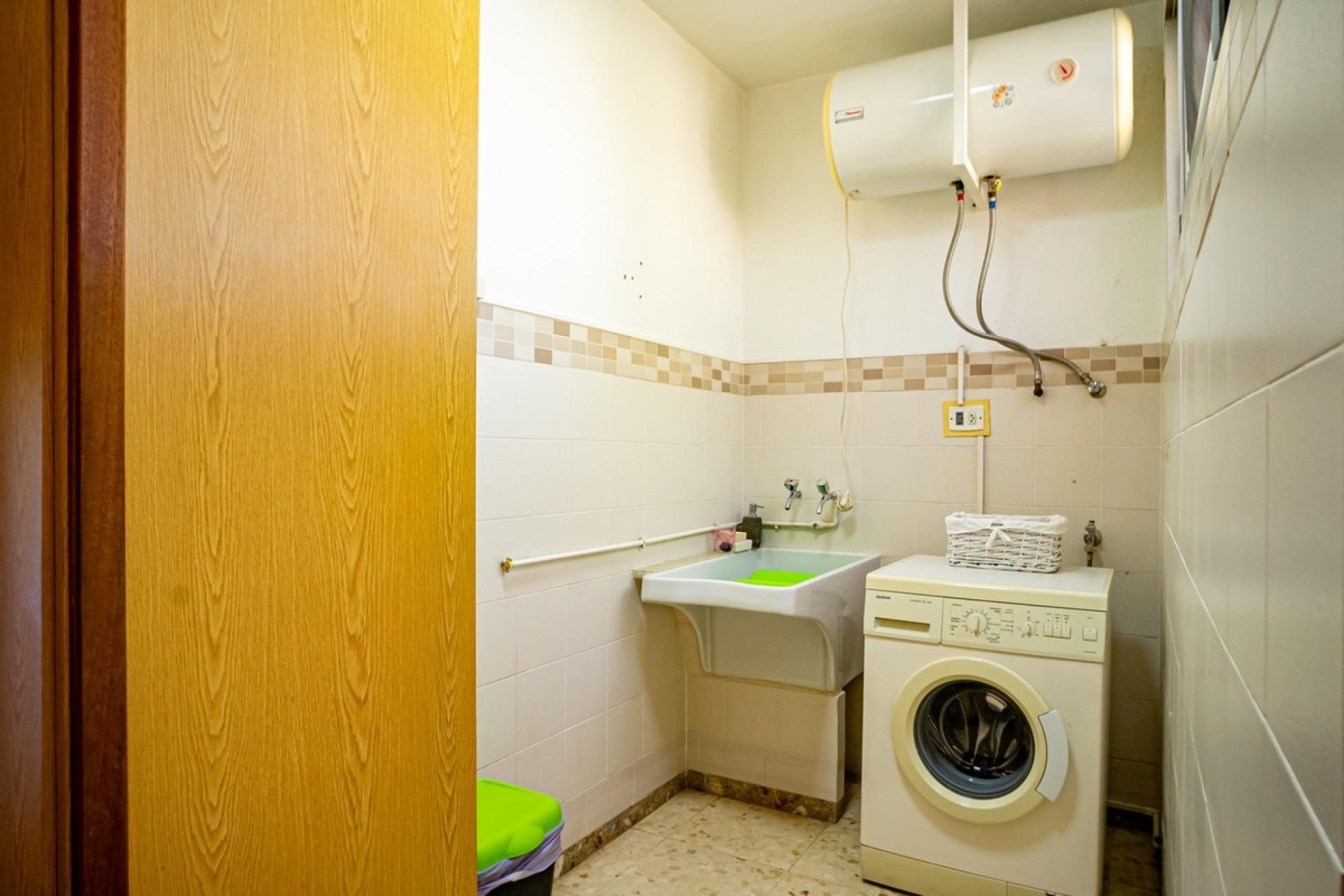 Resale - Villa - Benidorm - Benidorm Centro