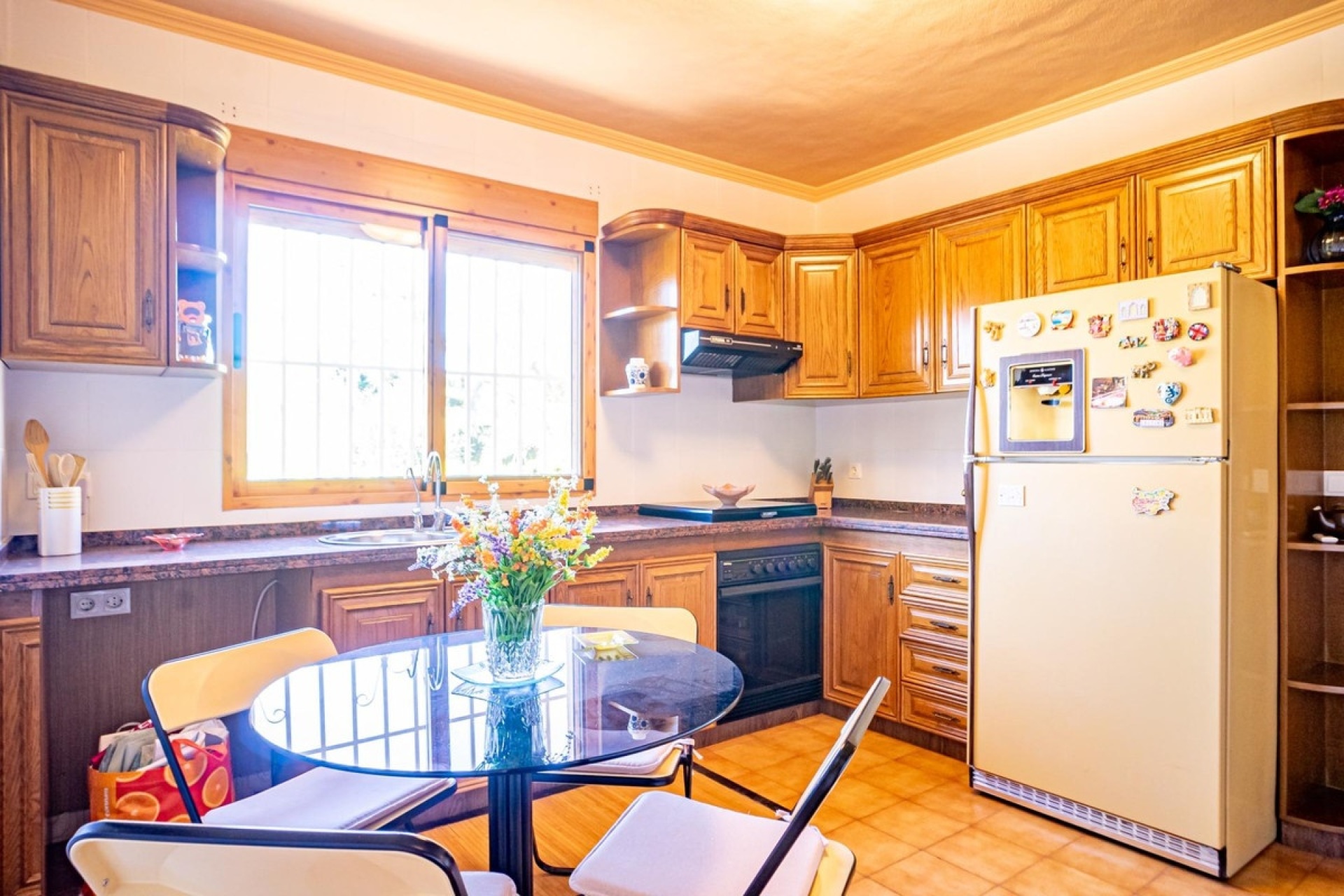 Resale - Villa - Benidorm - Benidorm Centro