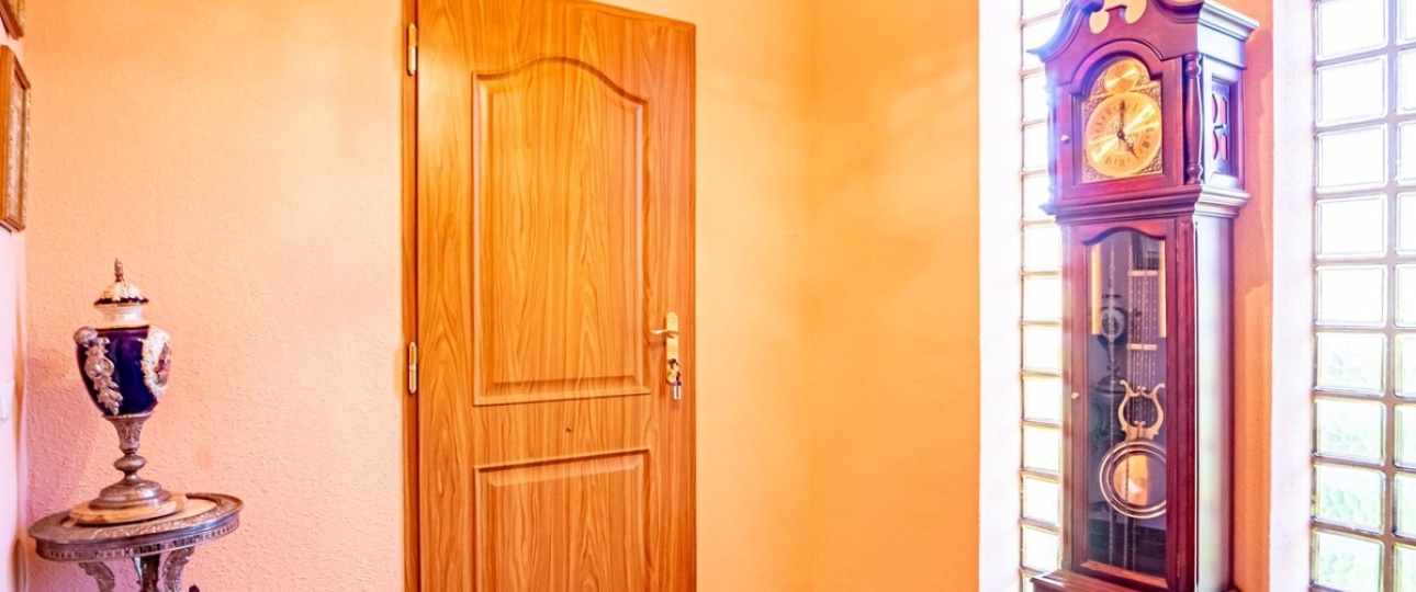 Resale - Villa - Benidorm - Benidorm Centro