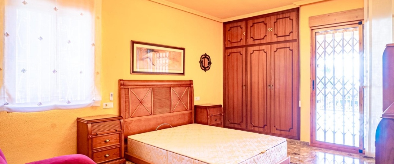 Resale - Villa - Benidorm - Benidorm Centro