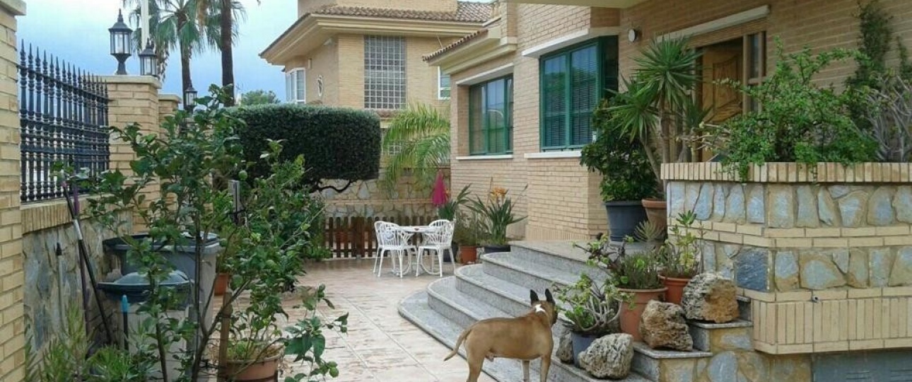 Resale - Villa - Benidorm - Benidorm Centro