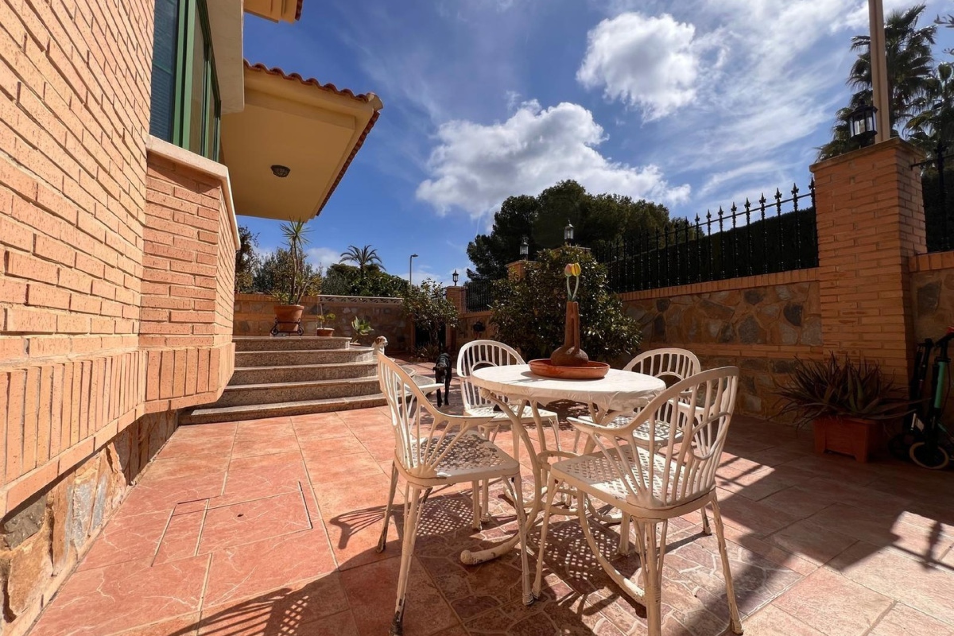 Resale - Villa - Benidorm - Benidorm Centro
