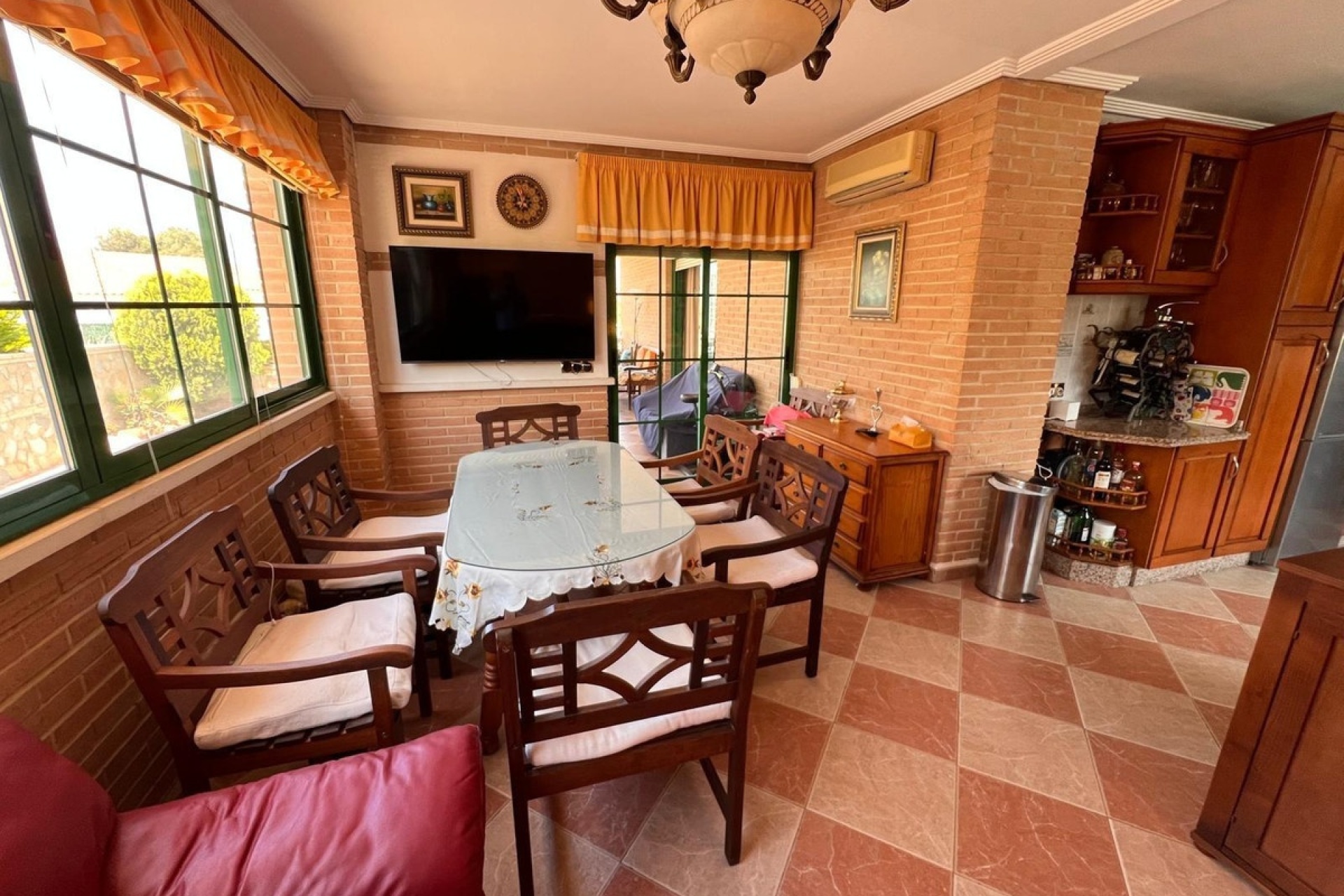 Resale - Villa - Benidorm - Benidorm Centro