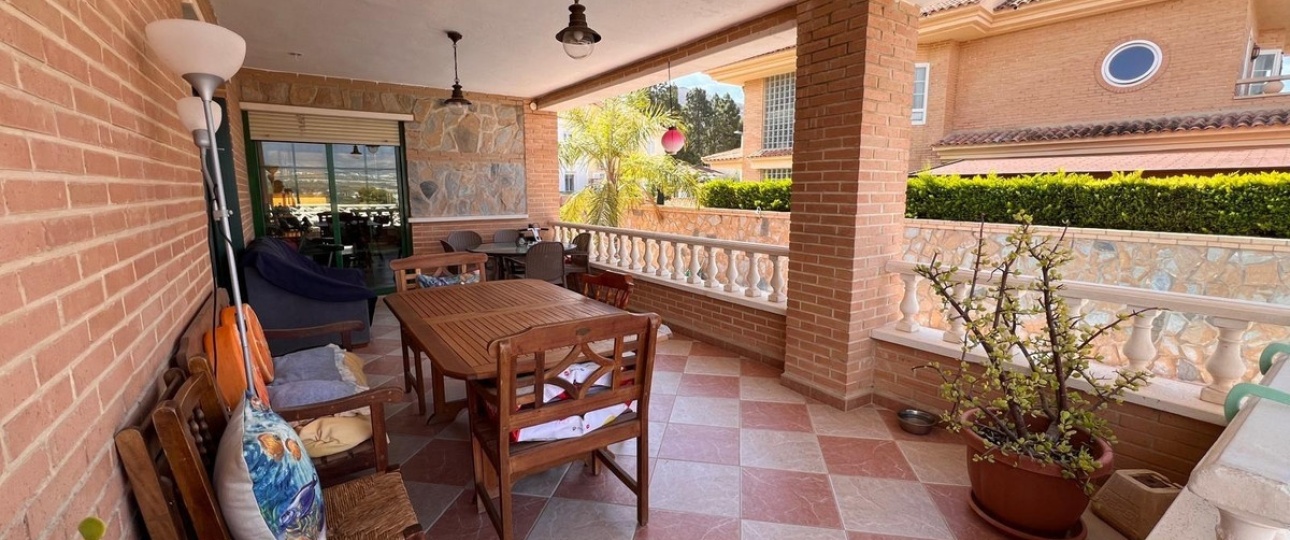 Resale - Villa - Benidorm - Benidorm Centro