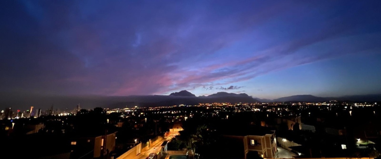 Resale - Villa - Benidorm - Benidorm Centro