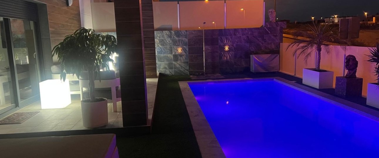 Resale - Villa - Benidorm - Urb Entre Naranjos