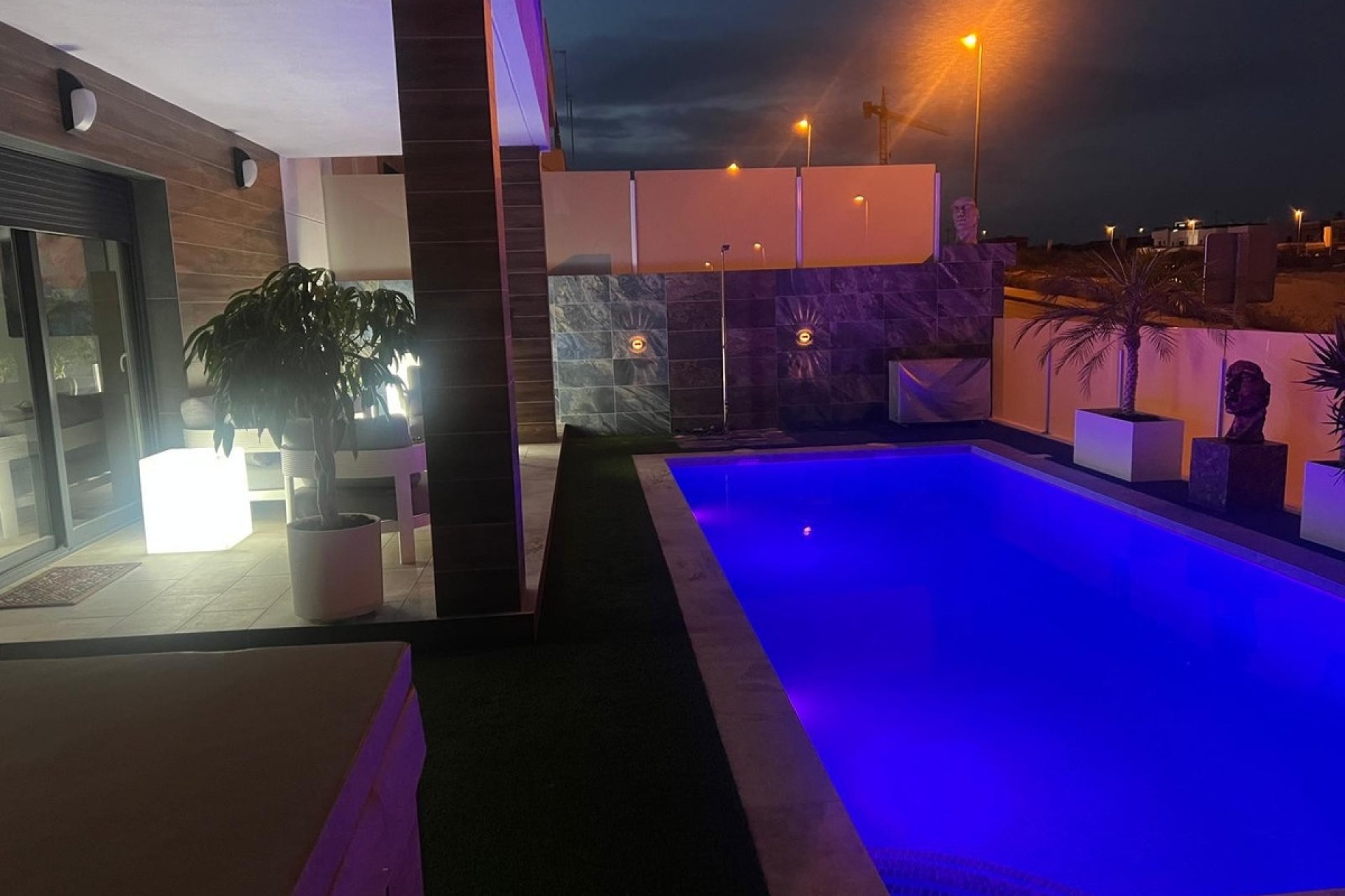 Resale - Villa - Benidorm - Urb Entre Naranjos