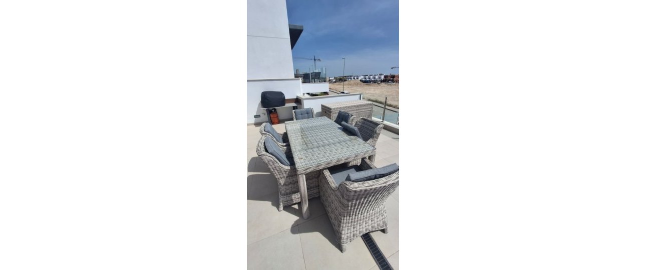 Resale - Villa - Benidorm - Urb Entre Naranjos