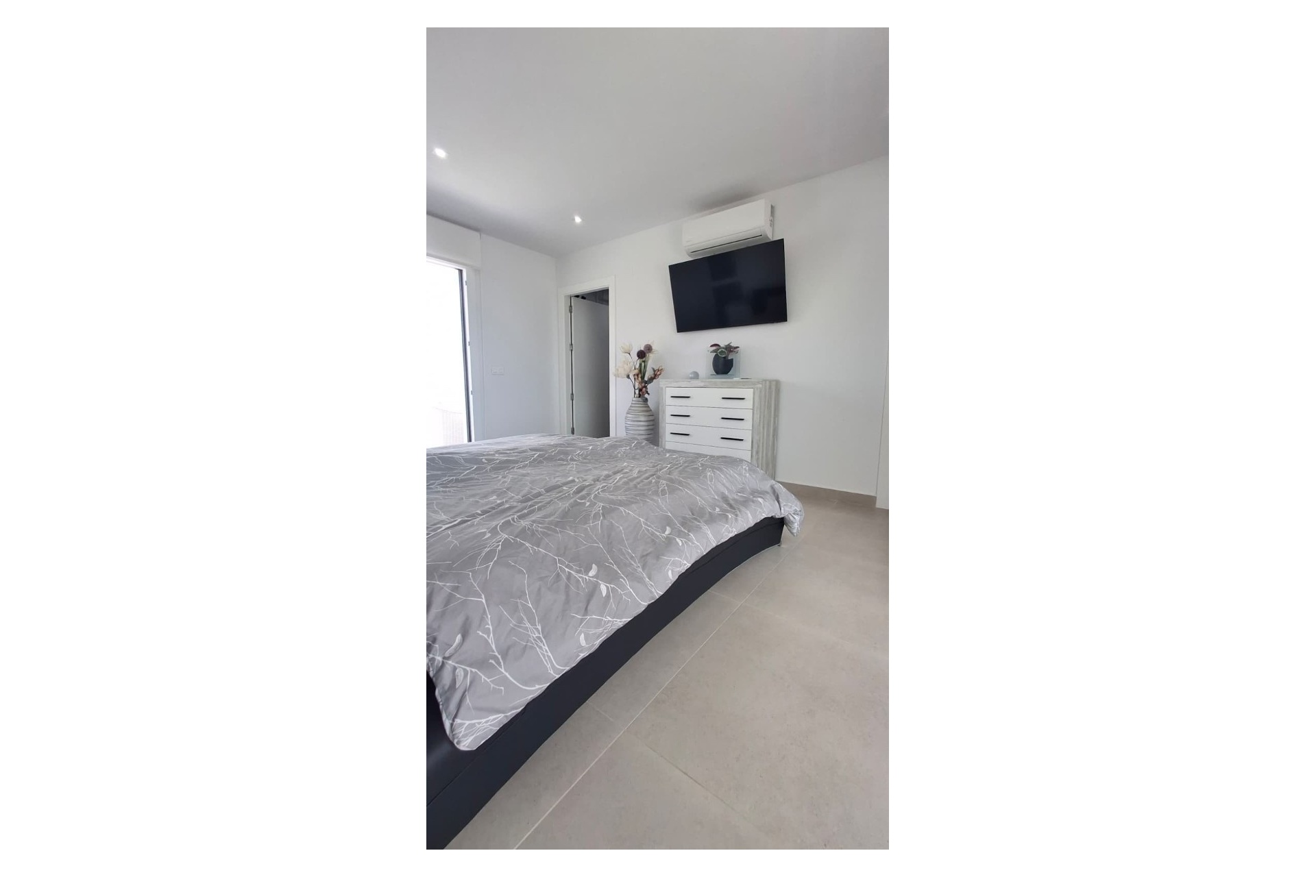 Resale - Villa - Benidorm - Urb Entre Naranjos